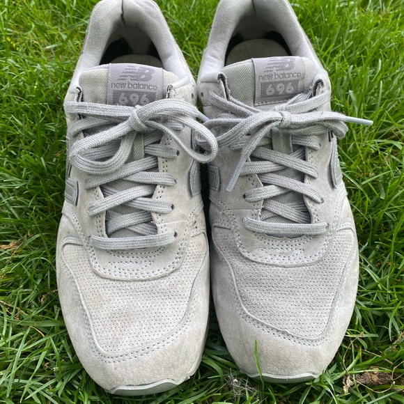 new balance 696 grey suede